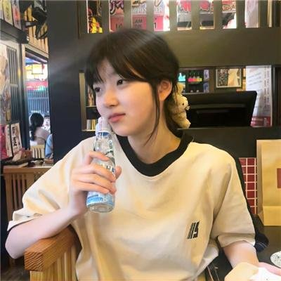 春色已去落花雨